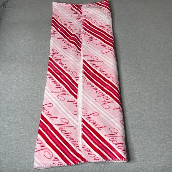 Victoria's Secret 60” x 50” Stripe Script Logo Cozy-Plush Blanket - Picture 10 of 11